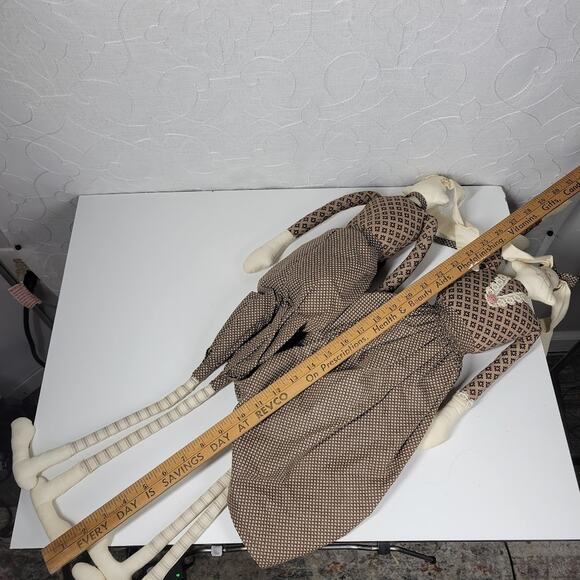 VTG Mr &‎ Mrs Rabbit Dolls 29" Handmade Brown Primitive Folk Plush Easter Decor - Picture 2 of 16